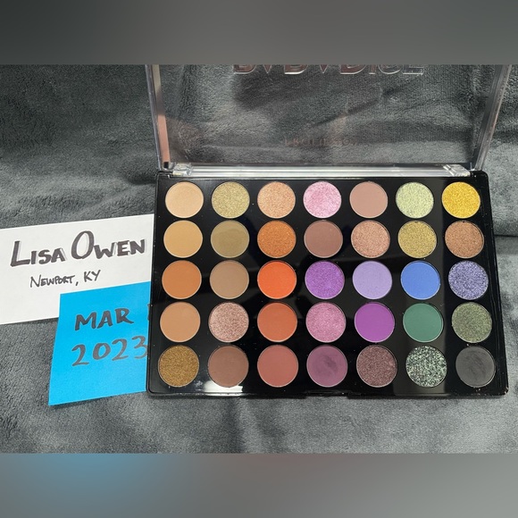 Profusion Eyeshadow Palette Paradise - Picture 2 of 2